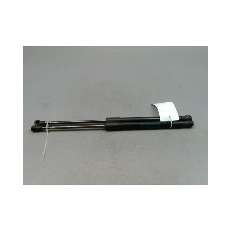 VERIN HAYON G BMW SERIE 1 I (E81) 2007-2011