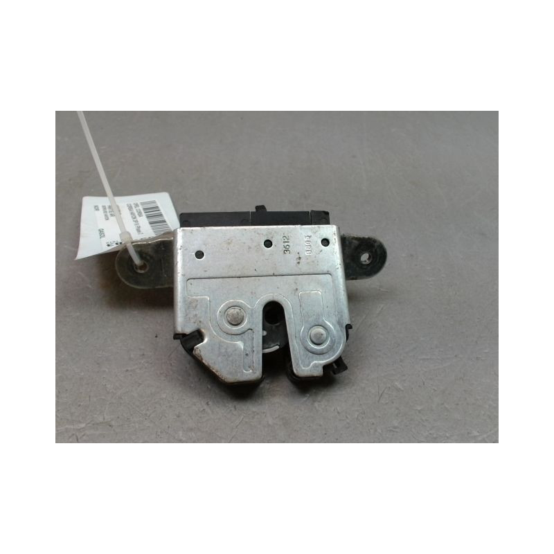 SERRURE HAYON  OPEL CORSA IV Phase 2 (D) 2011-2015