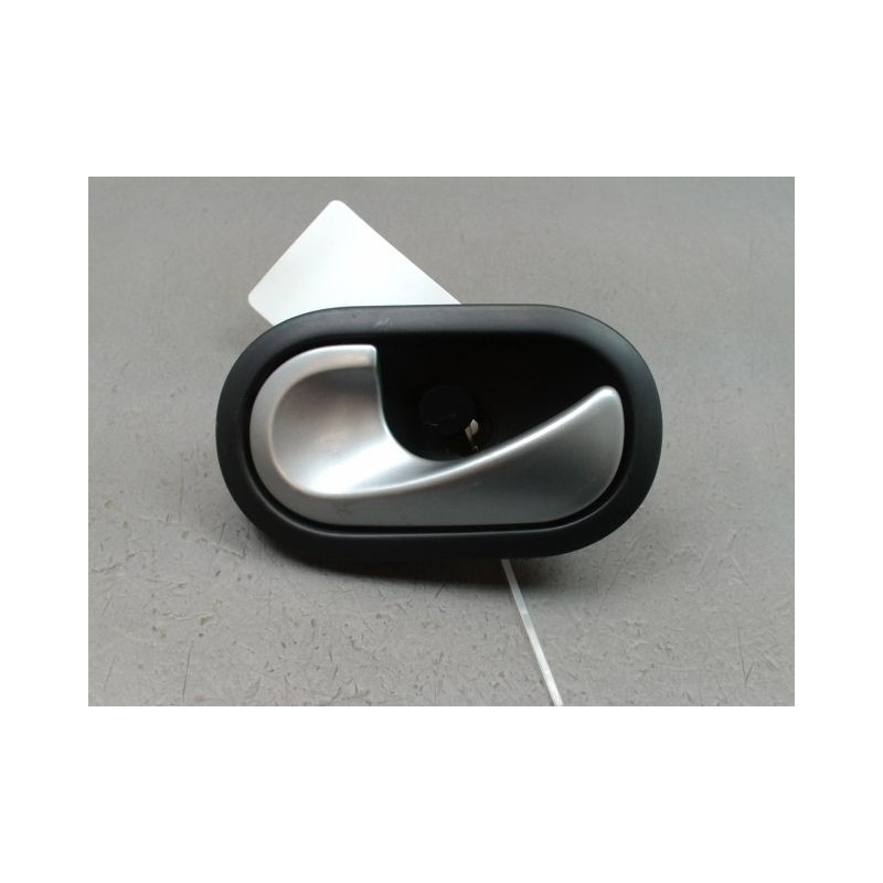 POIGNEE INTERIEURE PORTE ARRIERE GAUCHE RENAULT SCENIC MONOSP. II Phase 2 2006-2009
