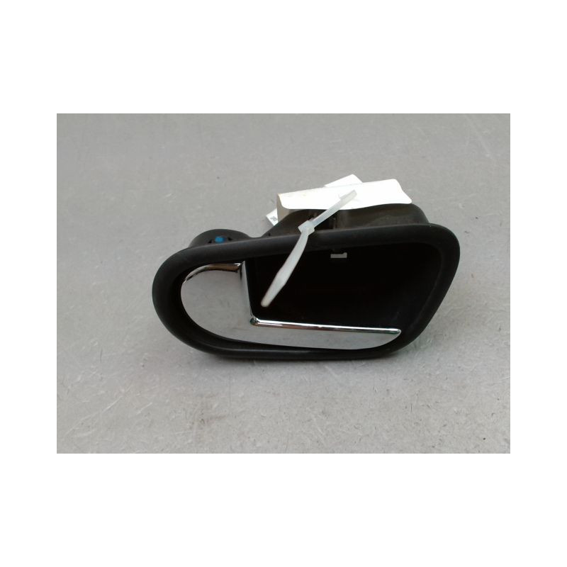 POIGNEE INTERIEURE PORTE AVANT GAUCHE FORD KA+