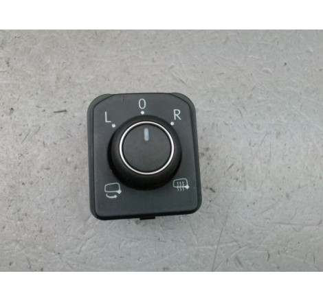 COMMANDE RETROVISSEUR EXT ELECTRIQUE