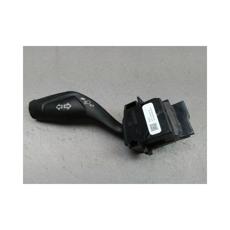 COMMANDE CLIGNOTANT FORD FOCUS III 2011-...