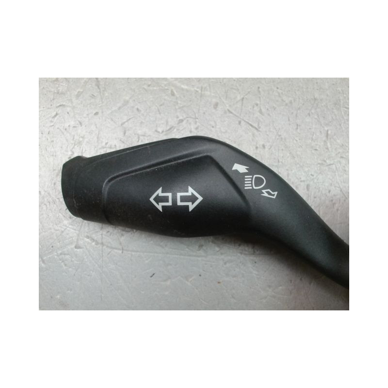 COMMANDE CLIGNOTANT FORD FOCUS III 2011-...