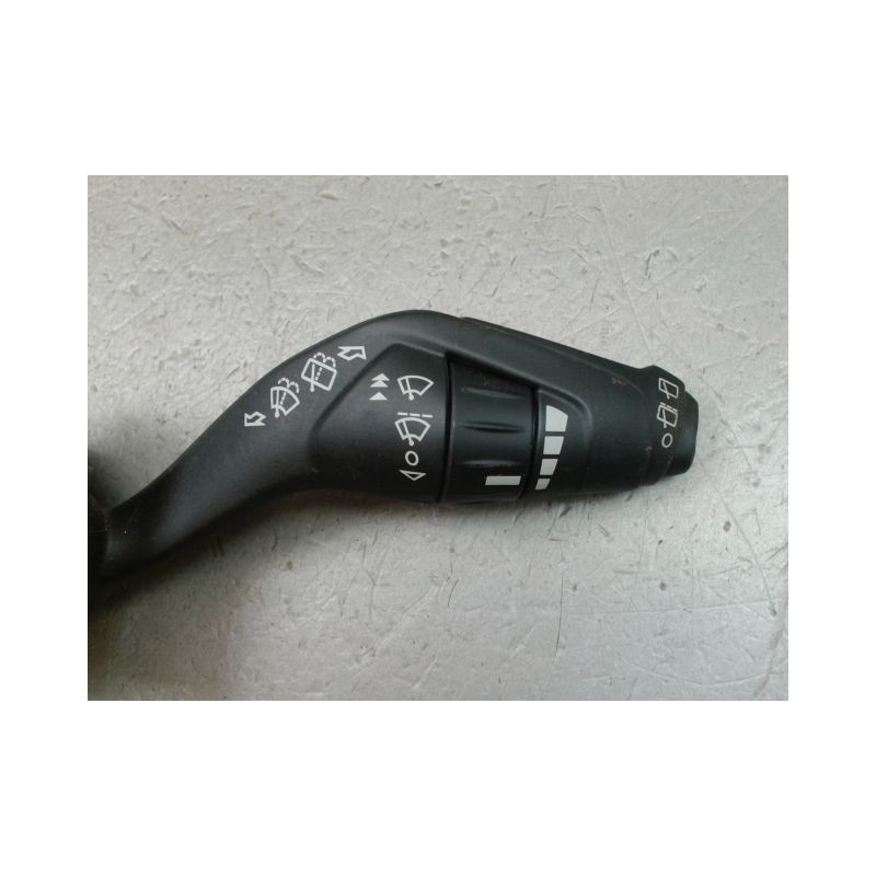 COMMANDE ESSUIE GLACE FORD FOCUS III 2011-...
