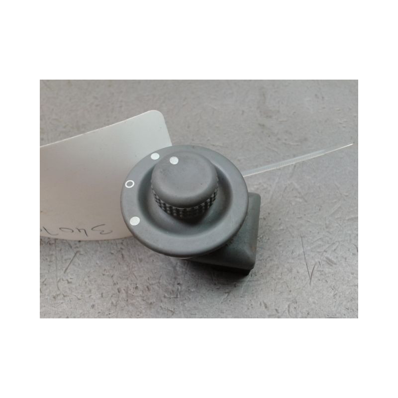 COMMANDE RETROVISSEUR EXTERIEUR ELECTRIQUE RENAULT TWINGO I Phase 3 2000-2007