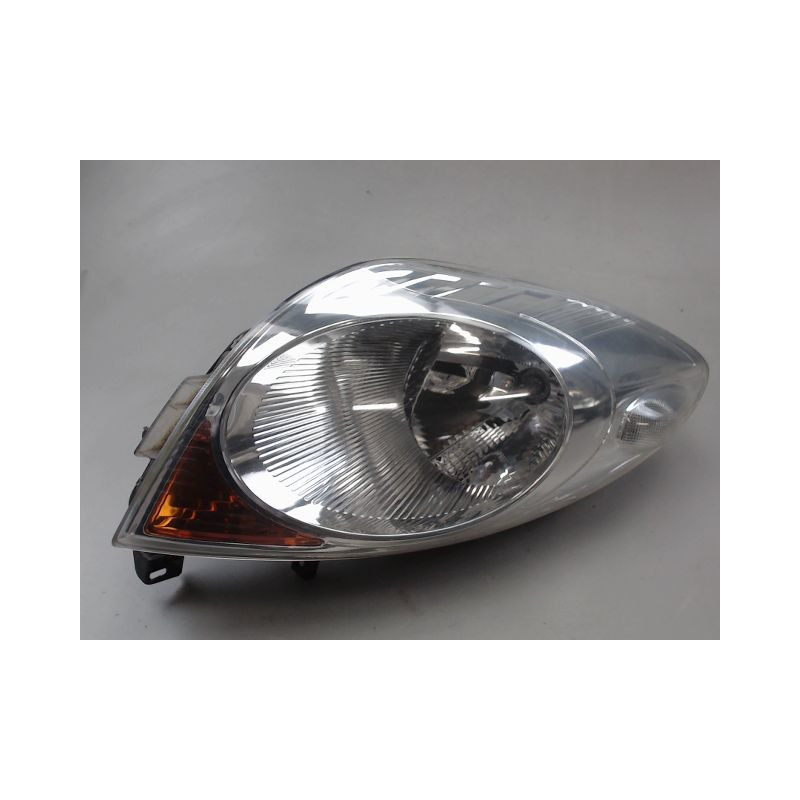 PHARE DROIT NISSAN NOTE
