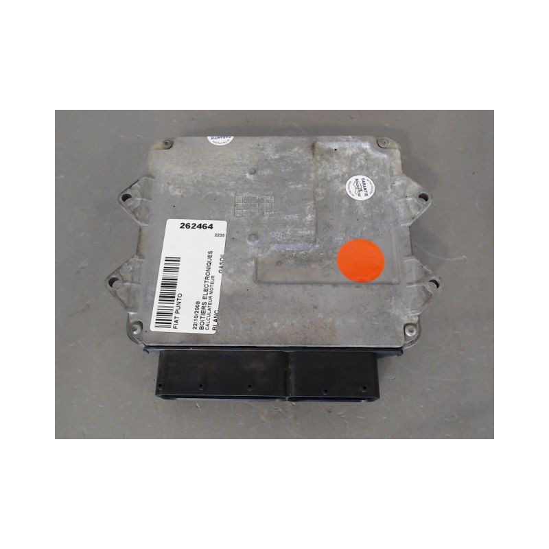 CALCULATEUR MOTEUR FIAT PUNTO