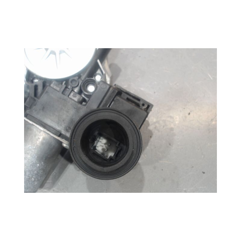 MECANISME+MOTEUR LEVE-GLACE AVANT DROIT TOYOTA C-HR
