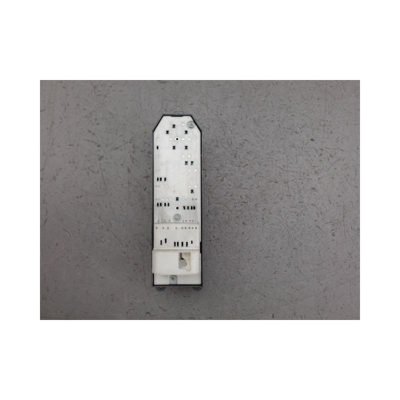 COMMANDE LEVE-GLACE PORTE AVG TOYOTA RAV4