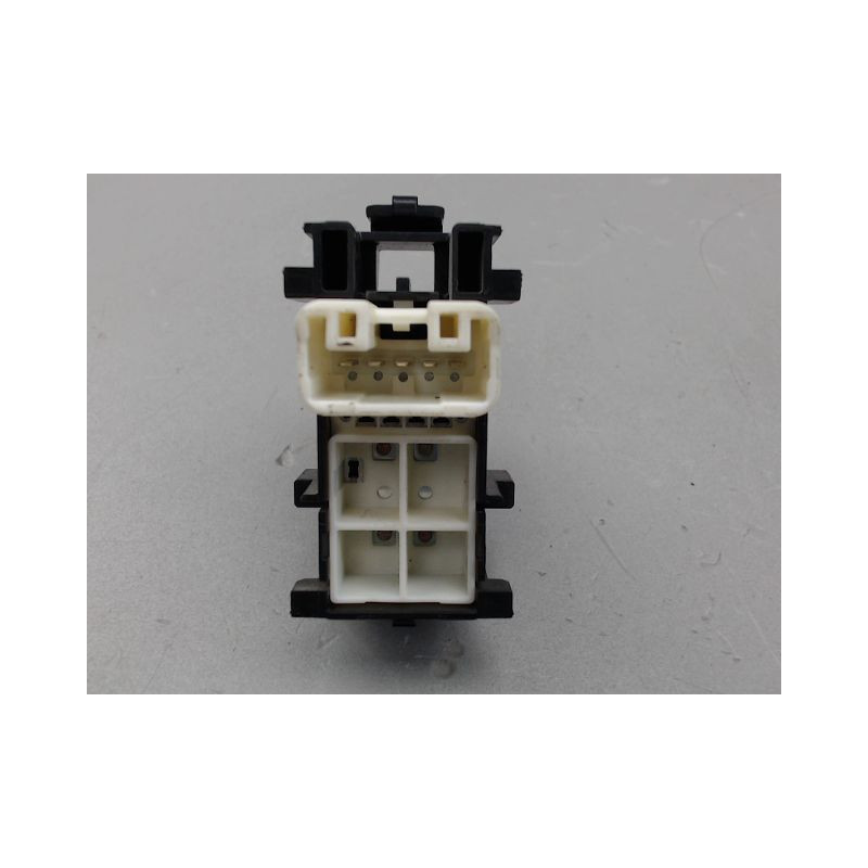 COMMANDE LEVE-GLACE PORTE ARG TOYOTA RAV4
