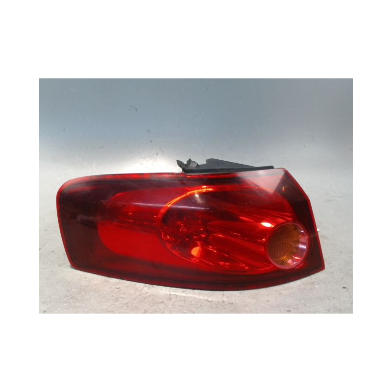 FEU ARRIERE GAUCHE  FIAT CROMA 2005-