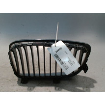 GRILLE CALANDRE DROIT B.M.W. SERIE 1