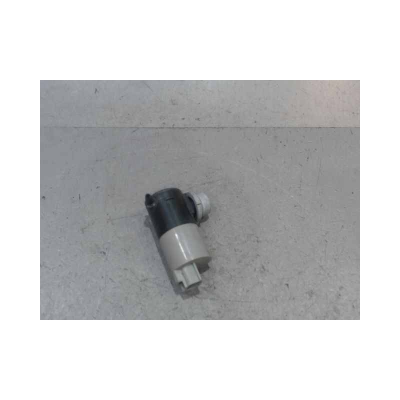 POMPE LAVE-GLACE ARRIERE TOYOTA AYGO