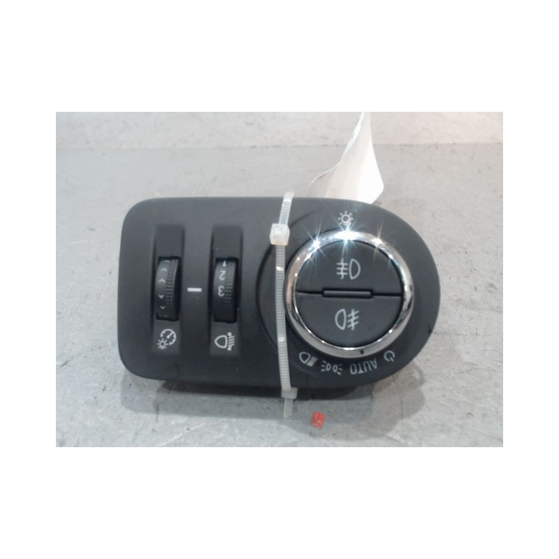 COMMANDE ECLAIRAGE OPEL CORSA