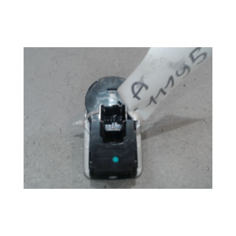 COMMANDE ECLAIRAGE OPEL CORSA