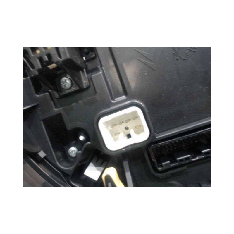 BLOC COMPTEURS TOYOTA AYGO