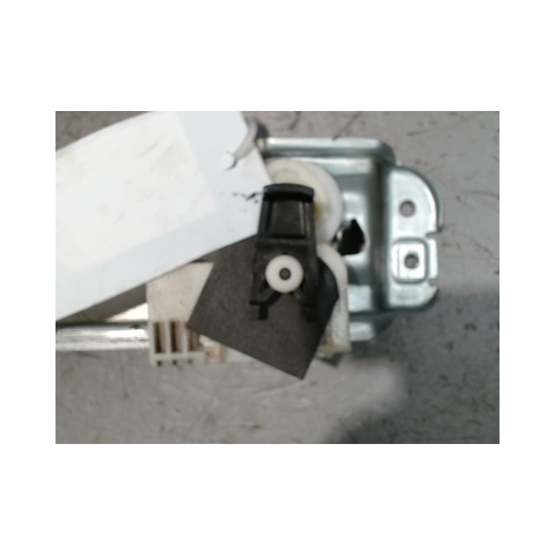 MECANISME+MOTEUR LEVE-GLACE ARRIERE GAUCHE RENAULT CLIO III 2005-