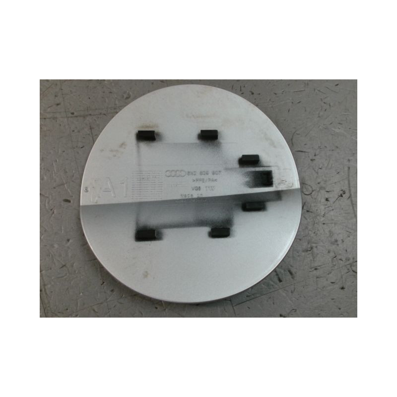 VOLET DE TRAPPE CARBURANT AUDI A1