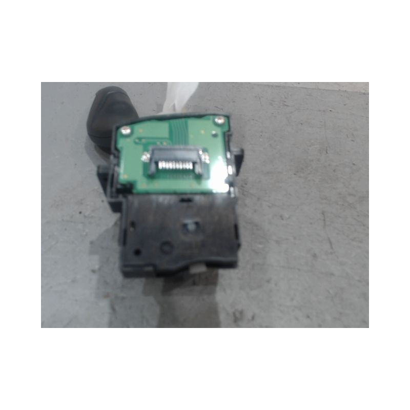 COMMANDE CLIGNOTANT FORD C-MAX