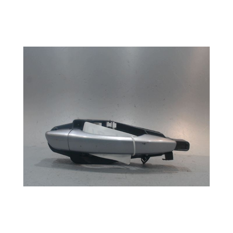 POIGNEE EXTERIEURE PORTE AVANT DROIT PEUGEOT 308