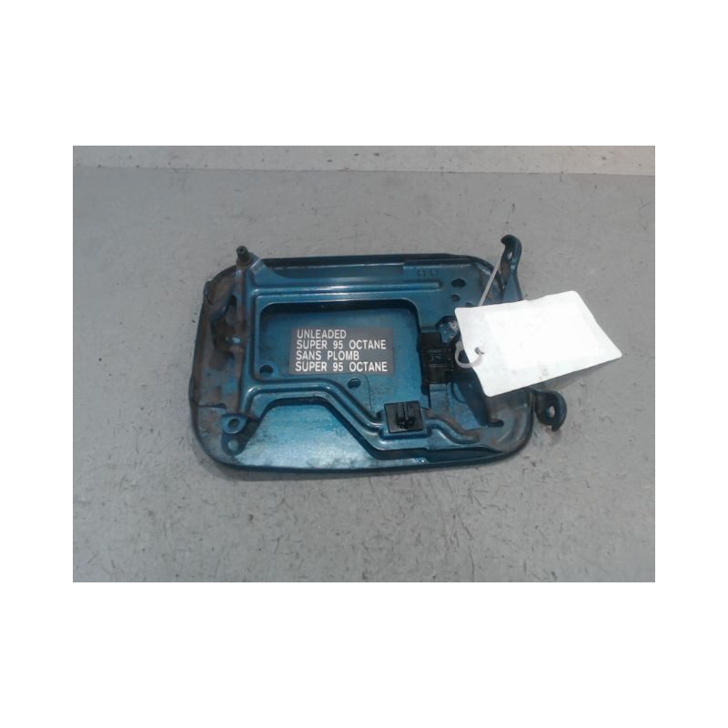 VOLET DE TRAPPE CARBURANT NISSAN MICRA