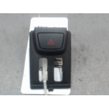 BOUTON DE WARNING FORD FIESTA