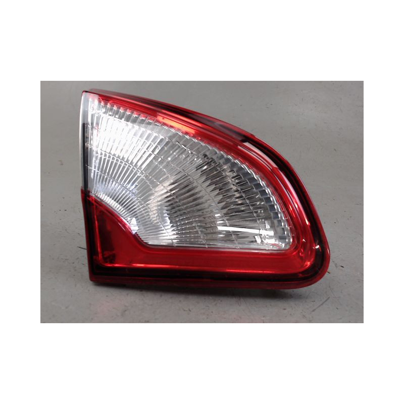 FEU ARRIERE INTERIEUR GAUCHE NISSAN QASHQAI