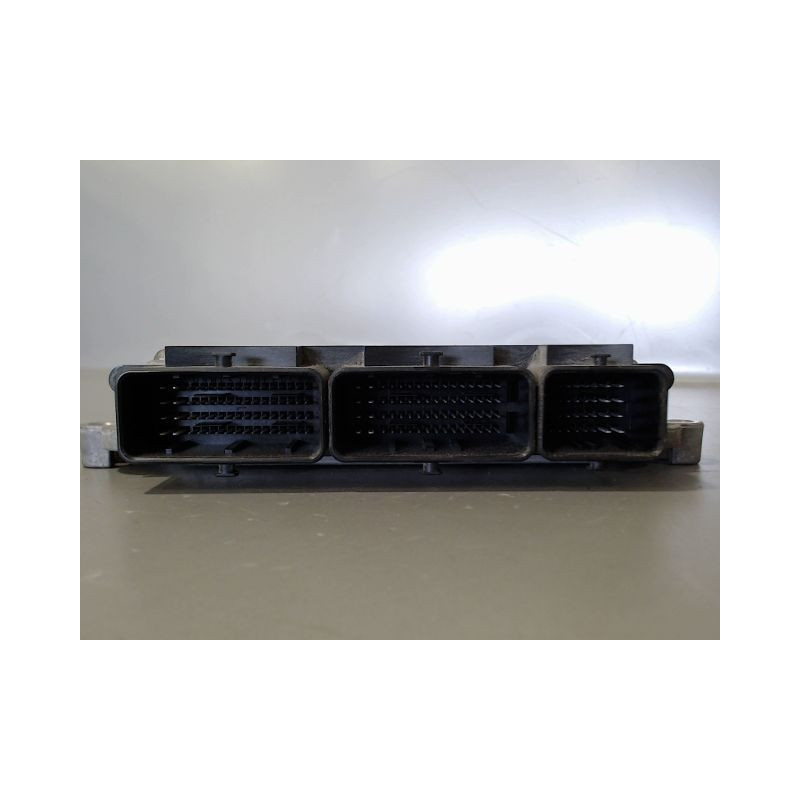 CALCULATEUR MOTEUR NISSAN QASHQAI