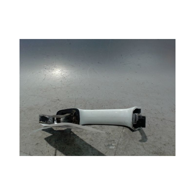 POIGNEE EXTERIEURE PORTE AVANT DROIT VOLVO C30