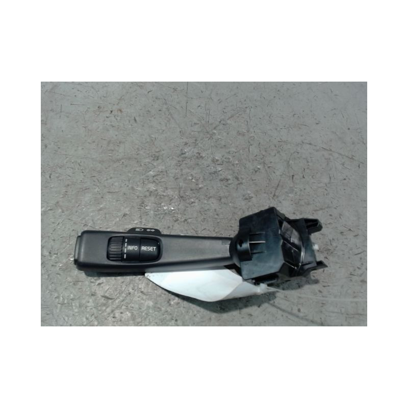 COMMANDE CLIGNOTANT VOLVO C30