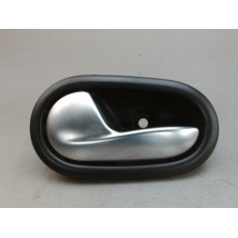 POIGNEE INTERIEURE PORTE AVANT GAUCHE DACIA SANDERO