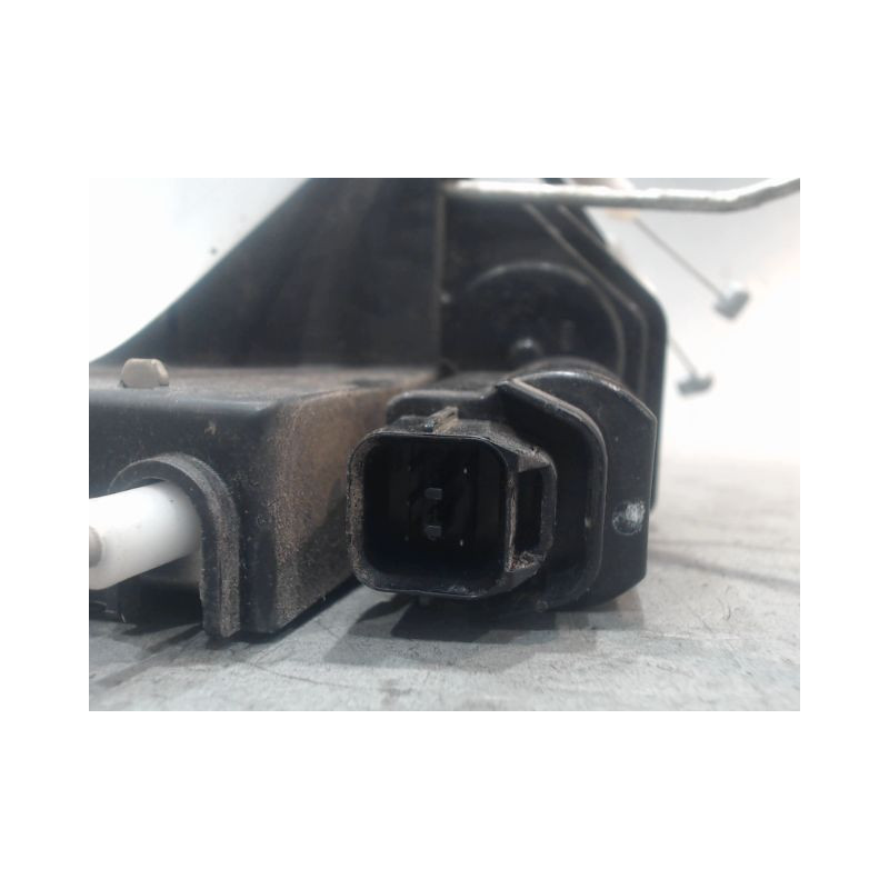 SYSTEME CONDAMNATION AVANT DROIT HYUNDAI I10