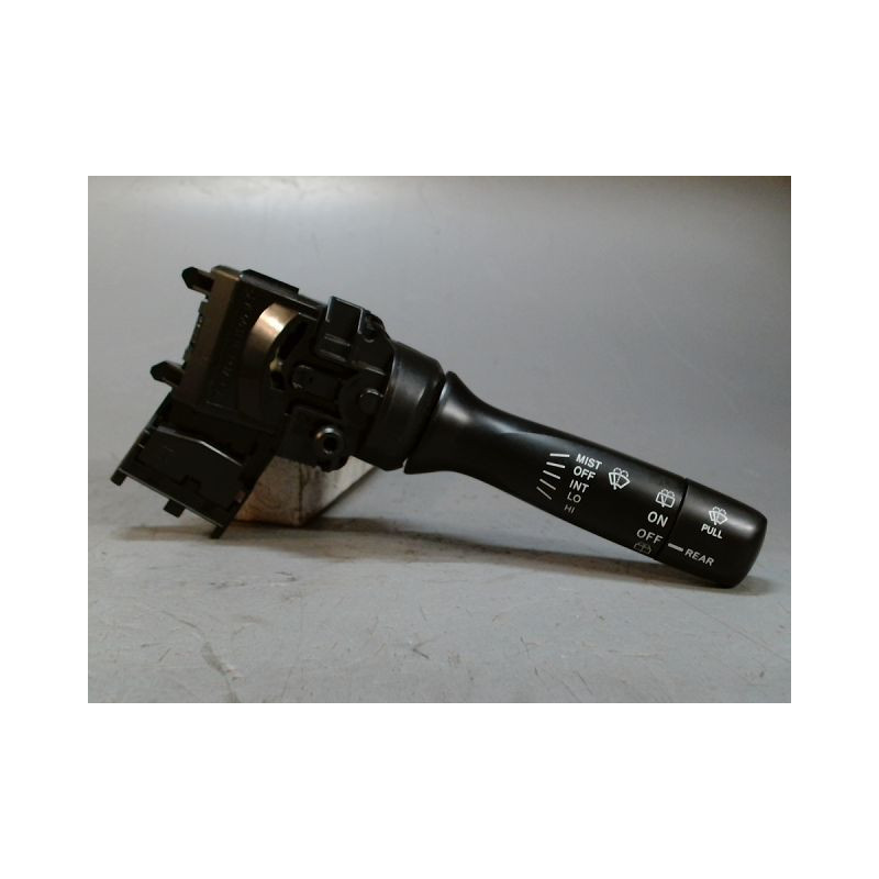 COMMANDE ESSUIE GLACE TOYOTA YARIS 2005-