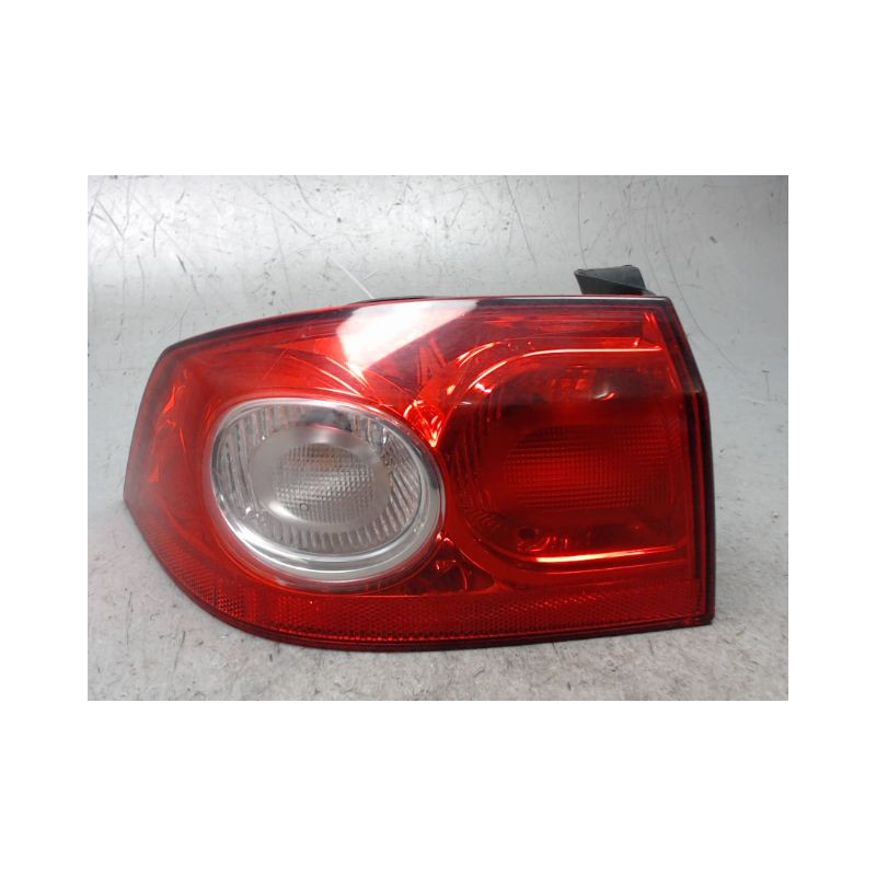 FEU ARRIERE GAUCHE  RENAULT LAGUNA II 2005-2007