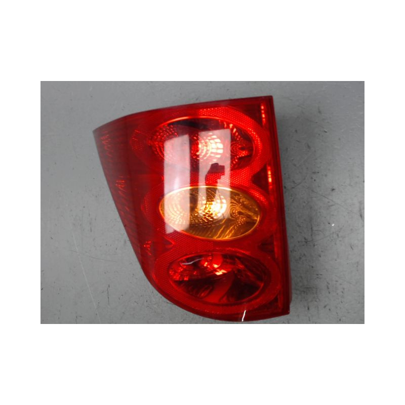 FEU ARRIERE GAUCHE  PEUGEOT 1007
