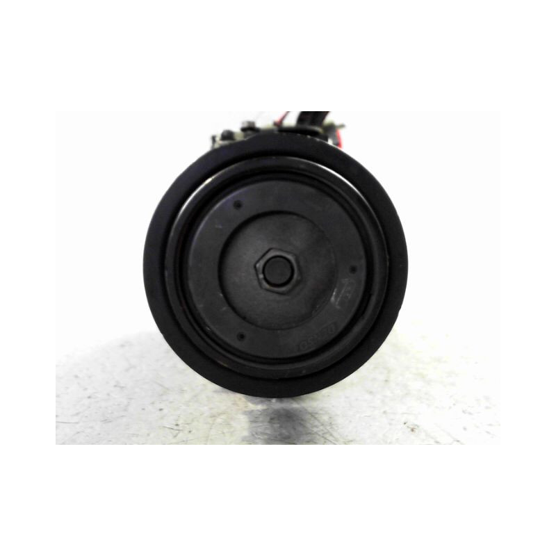 COMPRESSEUR AIR CONDITIONNE VOLKSWAGEN POLO 2005-