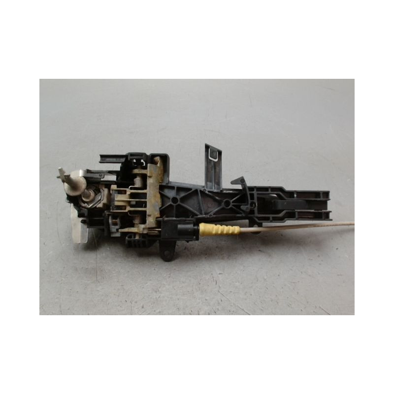 POIGNEE EXTERIEURE PORTE AVANT GAUCHE BMW SERIE 1 I Phase 2 (E87) 2007-2011