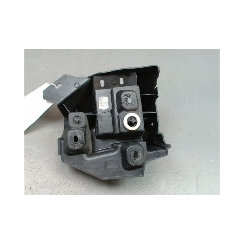 SUPPORT PARE-CHOC ARD RENAULT IV