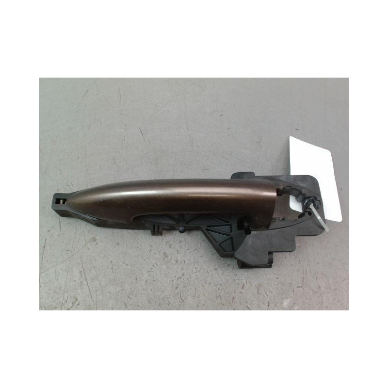 POIGNEE EXTERIEURE PORTE ARRIERE GAUCHE KIA VENGA 09-