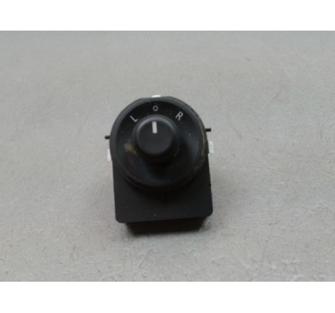 COMMANDE RETROVISSEUR EXT ELECTRIQUE