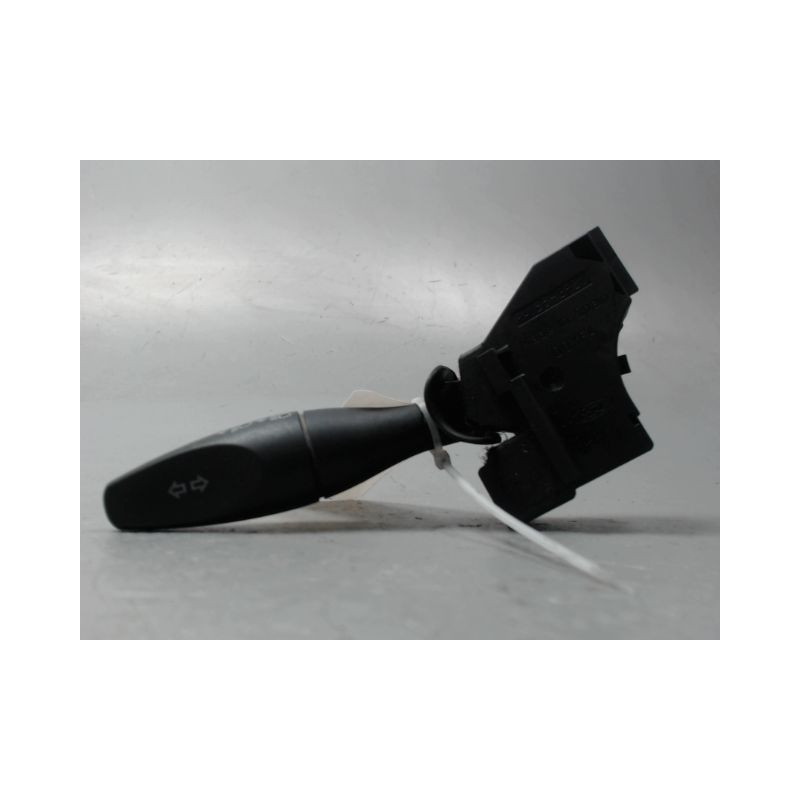COMMANDE CLIGNOTANT FORD T.CONNECT