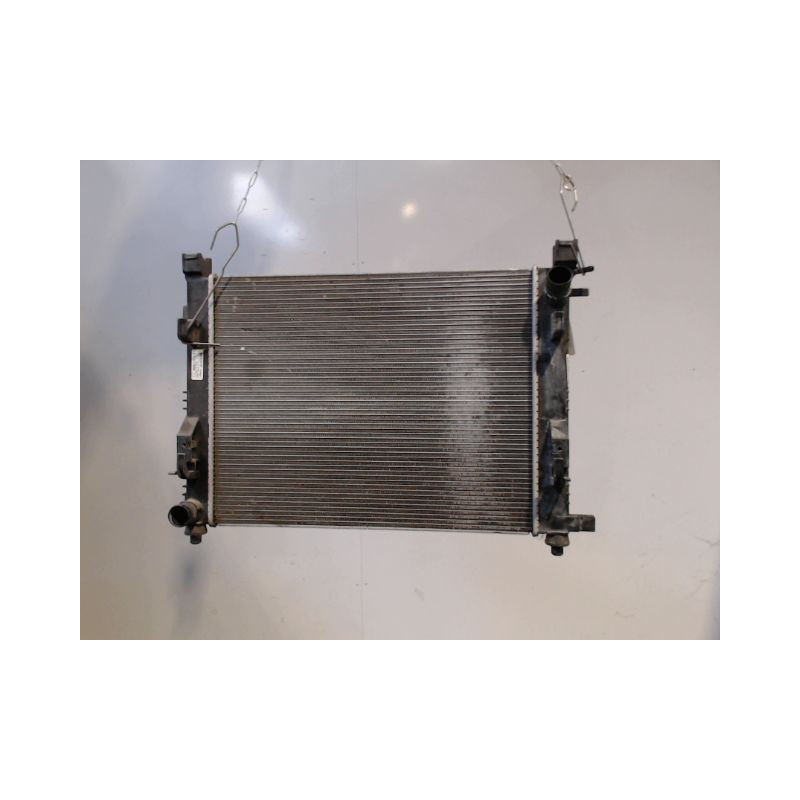 RADIATEUR DACIA SANDERO 2008-
