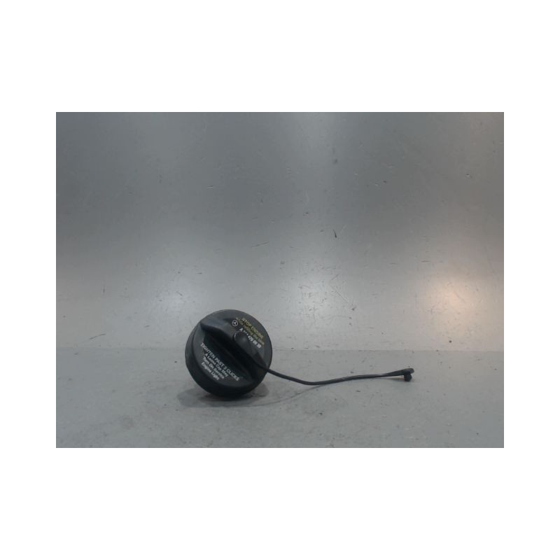 BOUCHON RESERVOIR A CARBURANT MERCEDES CLASSE ML