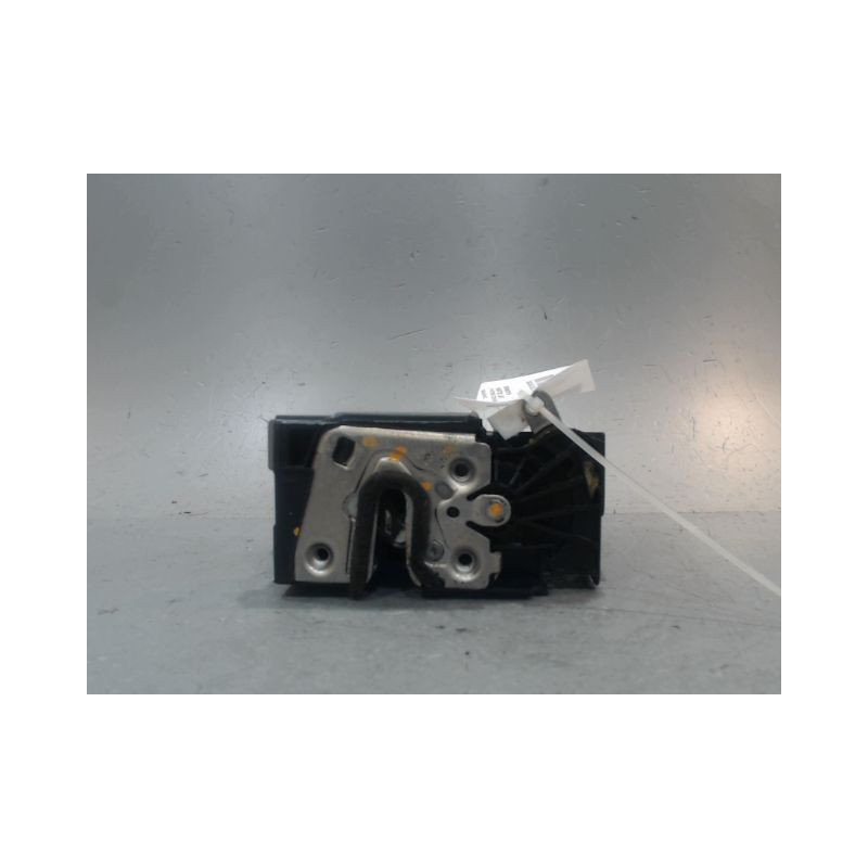 SYSTEME CONDAMNATION AVANT DROIT DACIA DUSTER