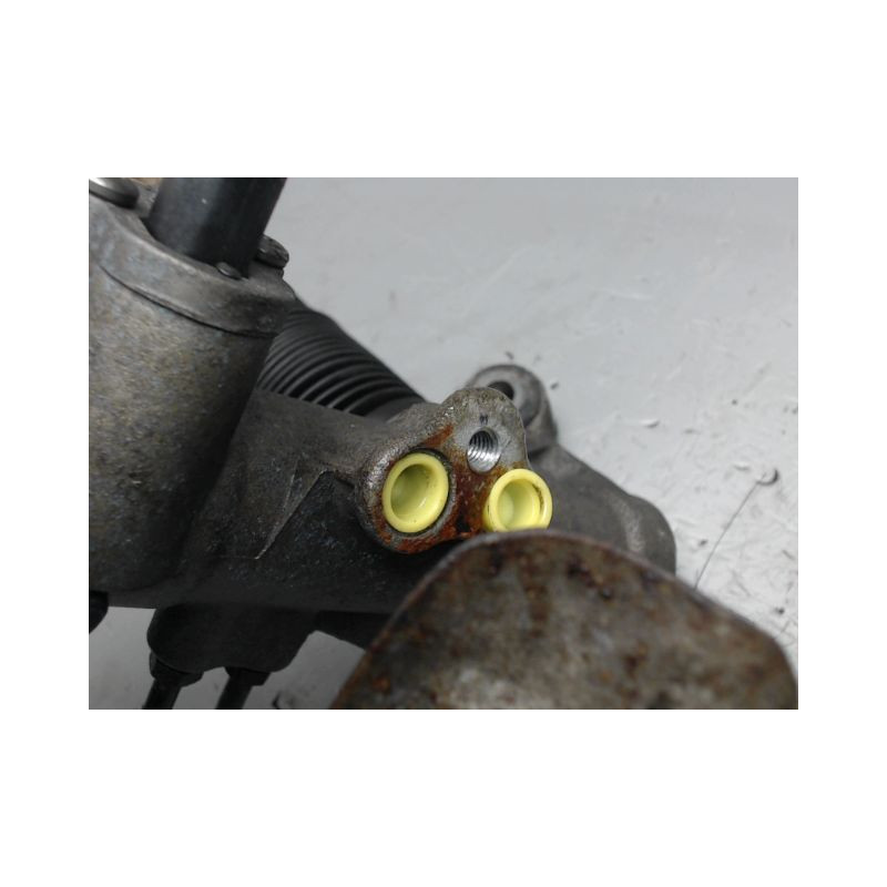 CREMAILLERE HYDRAULIQUE FORD FOCUS