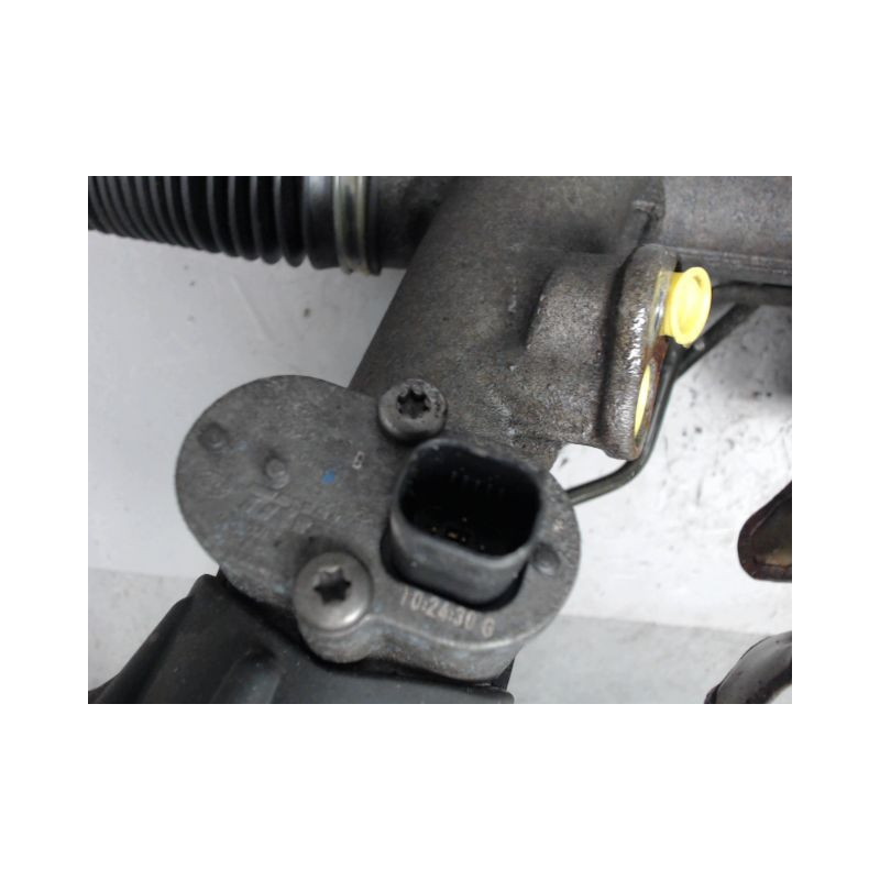 CREMAILLERE HYDRAULIQUE FORD FOCUS