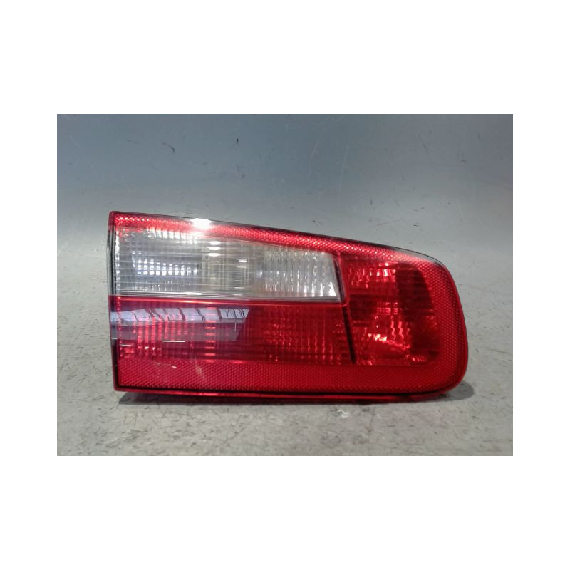 FEU ARRIERE INTERIEUR GAUCHE RENAULT LAGUNA II 00-2005