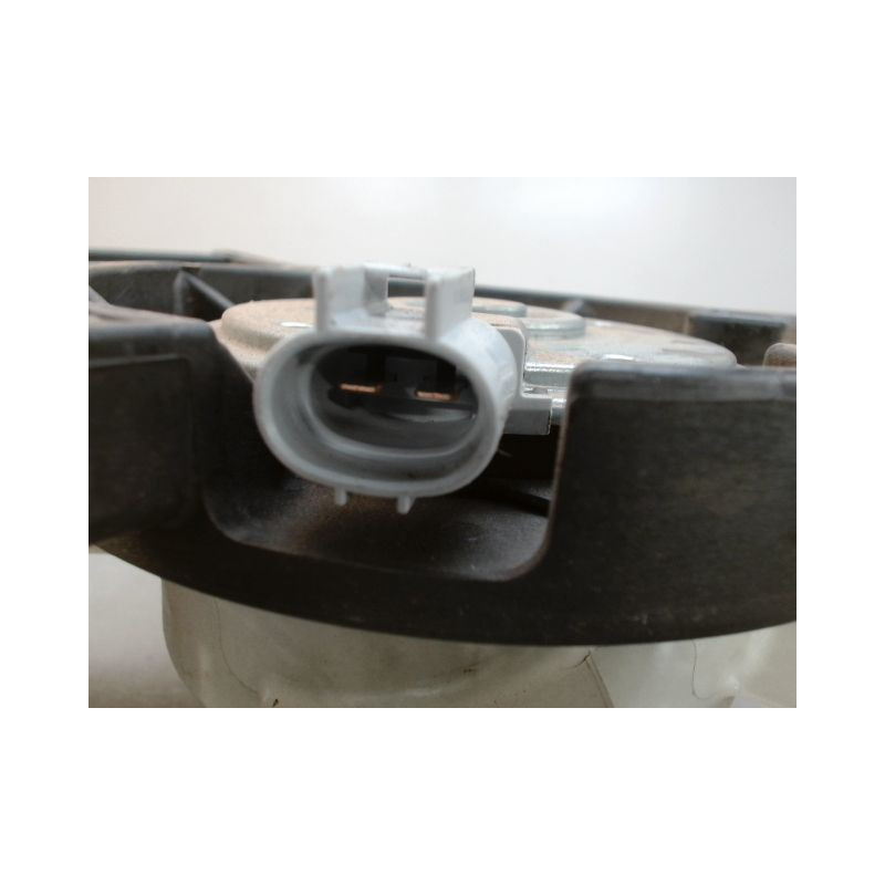 MOTEUR VENTILATEUR RADIATEUR TOYOTA YARIS