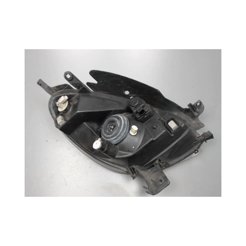 PHARE GAUCHE CITROEN XSARA