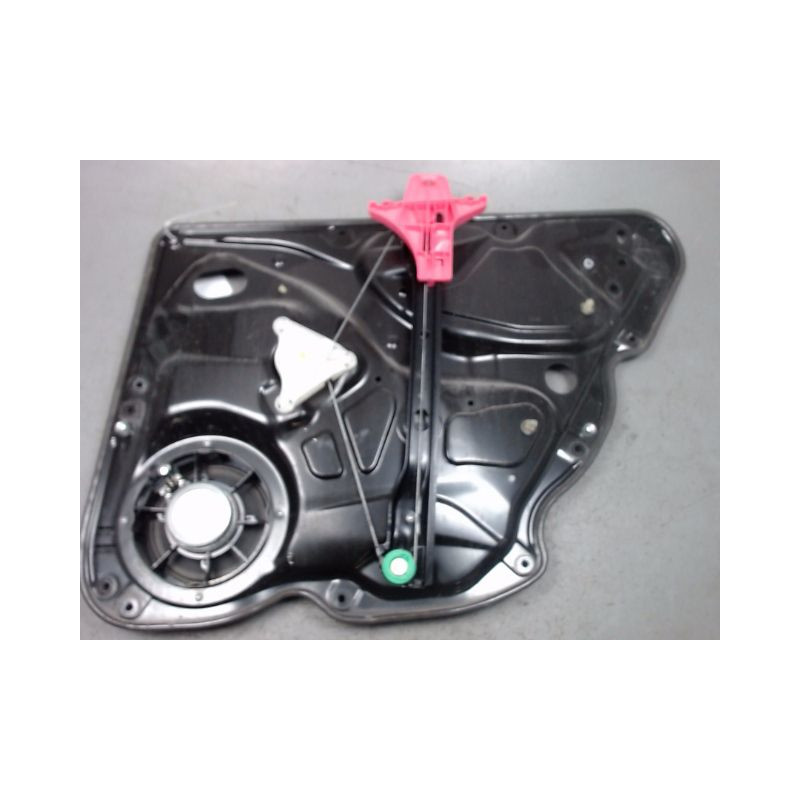 MECANISME+MOTEUR LEVE-GLACE ARRIERE GAUCHE VOLKSWAGEN PASSAT 2010-